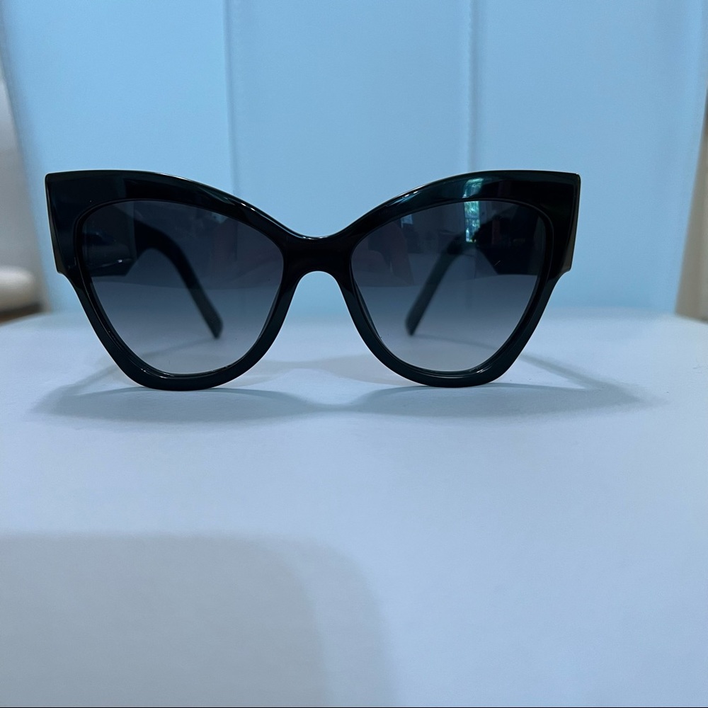 Marc Jacobs Authentic Sunglasses